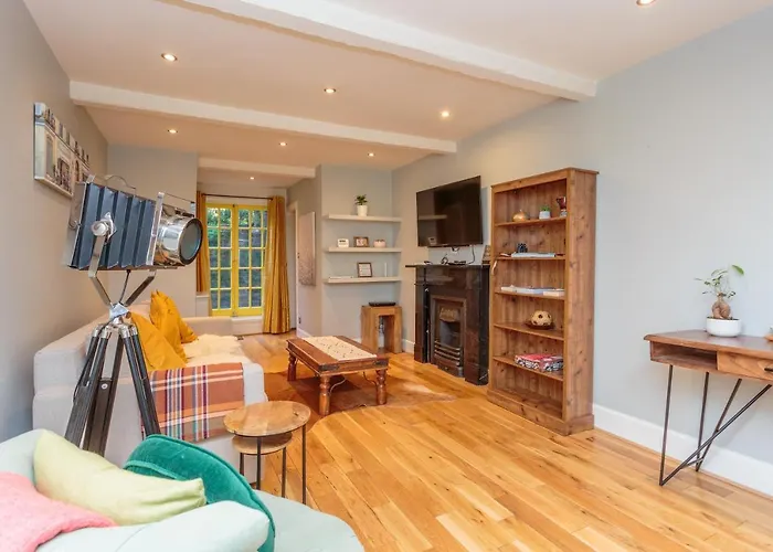 Beautiful Hideout In Center Of Edinburgh