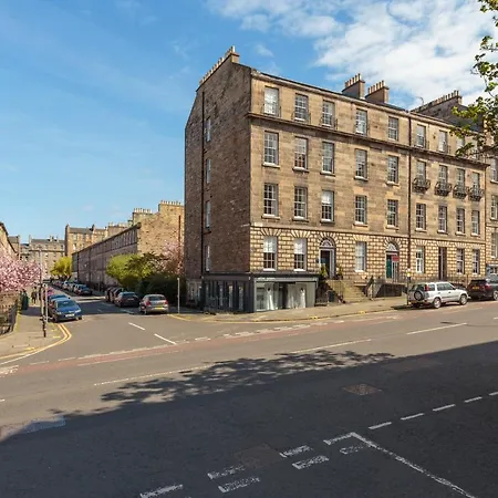 Beautiful Hideout In Center Of Edinburgh Apartment Exterior photo