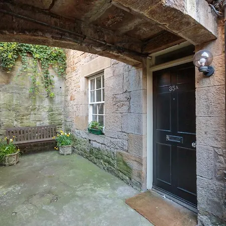Beautiful Hideout In Center Of Edinburgh Apartment Exterior photo