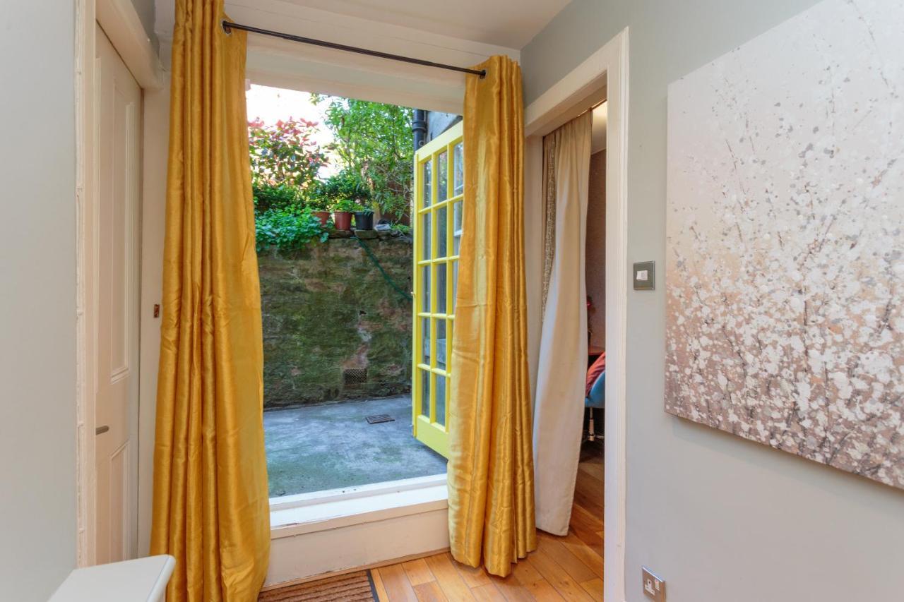 Beautiful Hideout In Center Of * Edinburgh